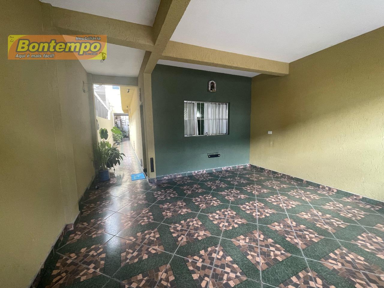 CASA à venda no PARQUE DAS NAÇÕES: Garagem 2 Carros