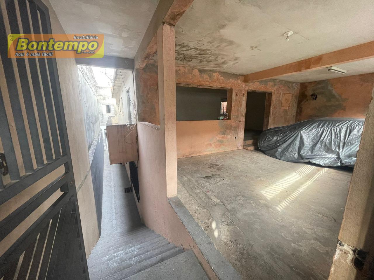 CASA à venda no JARDIM SANTA TEREZA: ACESSO CASAS