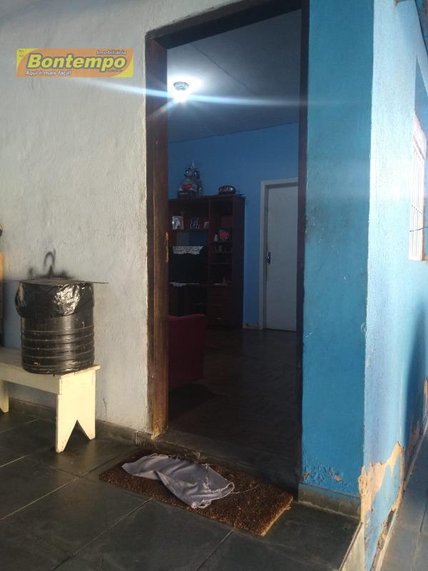 CASA à venda no SANTA TEREZINHA: 