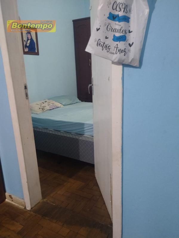 CASA à venda no SANTA TEREZINHA: 