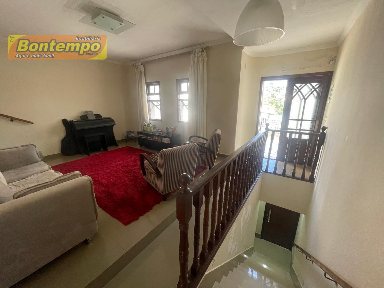 CASA à venda no JARDIM DAS BELEZAS: SALA DE ESTAR