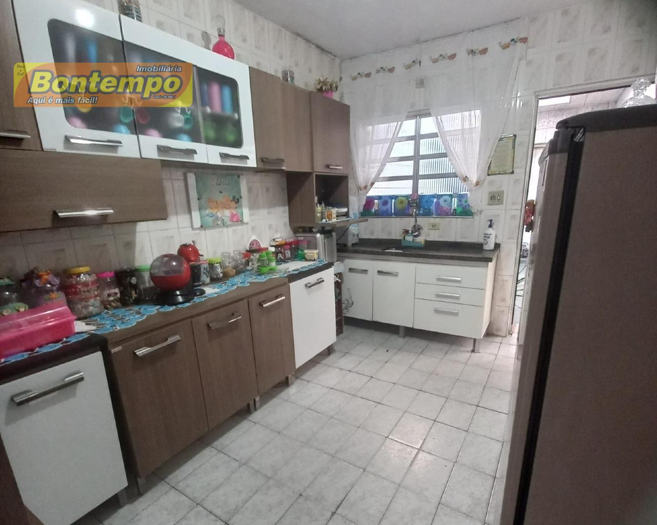 SOBRADO à venda no ALTO DE SANTA LÚCIA: 