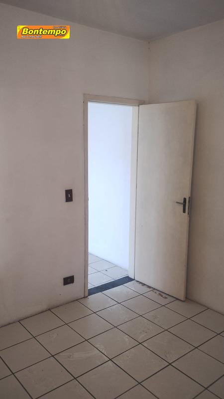 CASA à venda no Jardim Ampermag: 