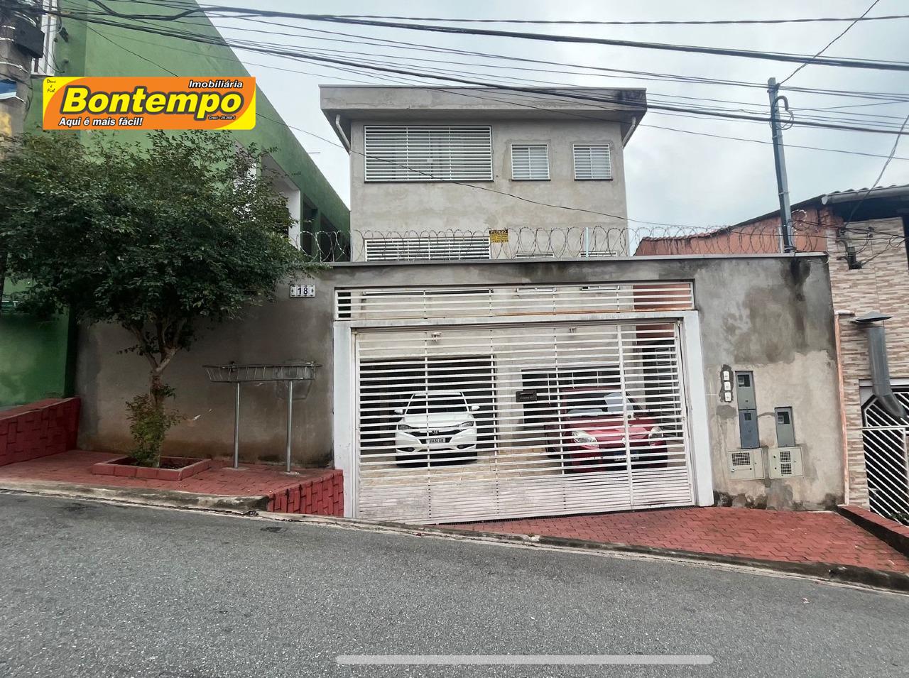 SOBRADO à venda no VILA CRETTI: 