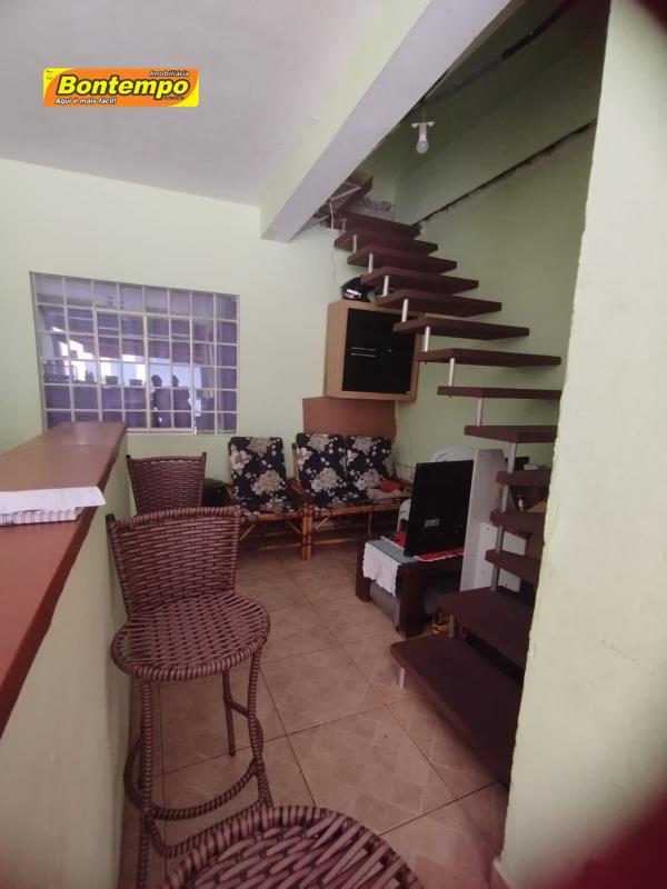 CASA à venda no PARQUE JANDAIA: 