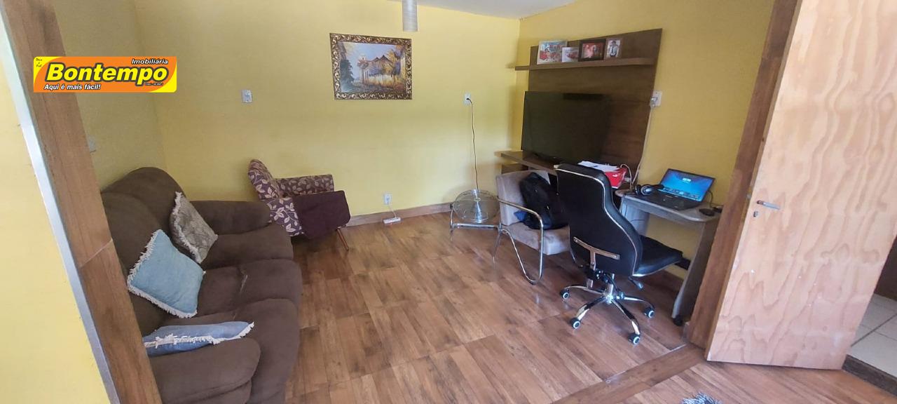 CASA à venda no KM 18: SALA