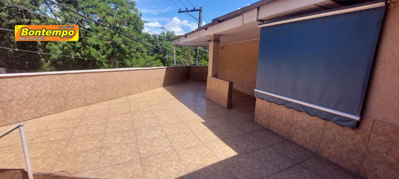 CASA à venda no KM 18: ÁREA DE SERVIÇOS E AREA DE LAZER