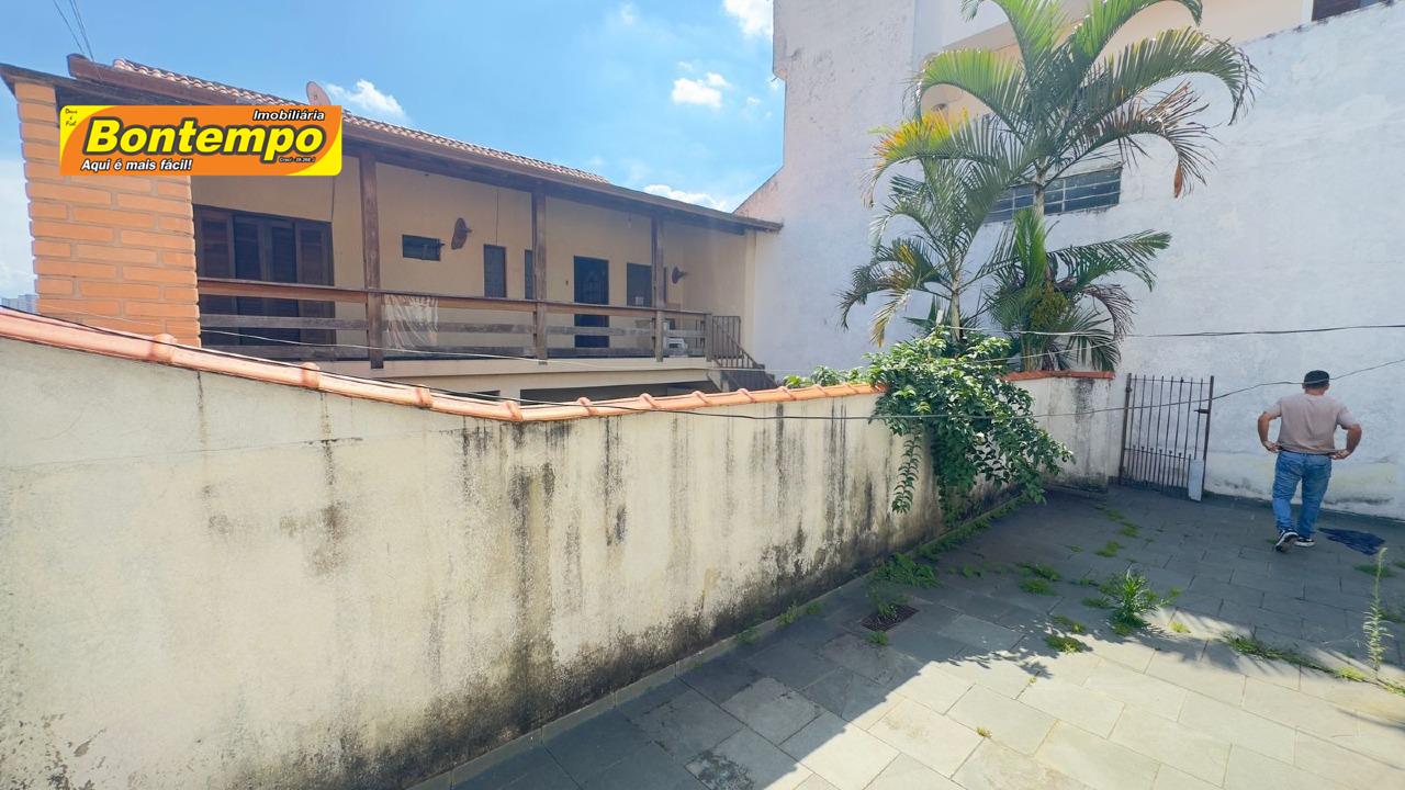 CASA à venda no CENTRO: 