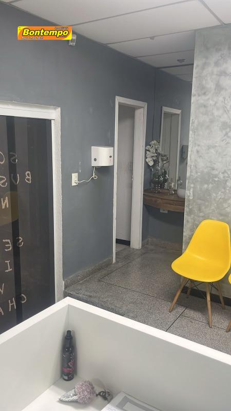 COMERCIAL à venda no JARDIM DAS BELEZAS: 