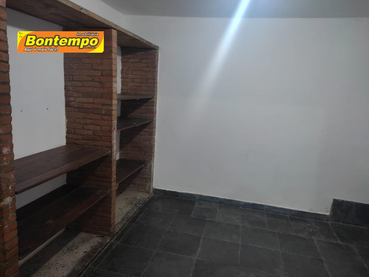 CASA à venda no CENTRO: 