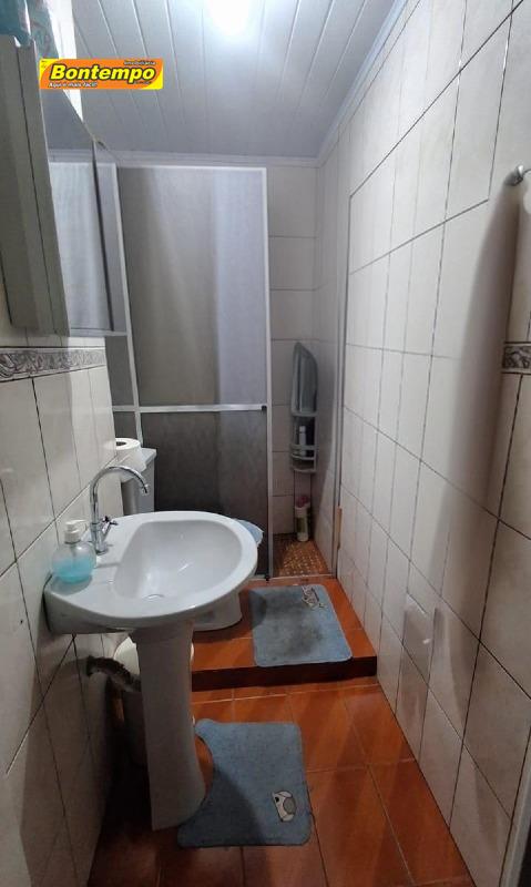 CASA à venda no ARISTON: BANHEIRO CASA 01