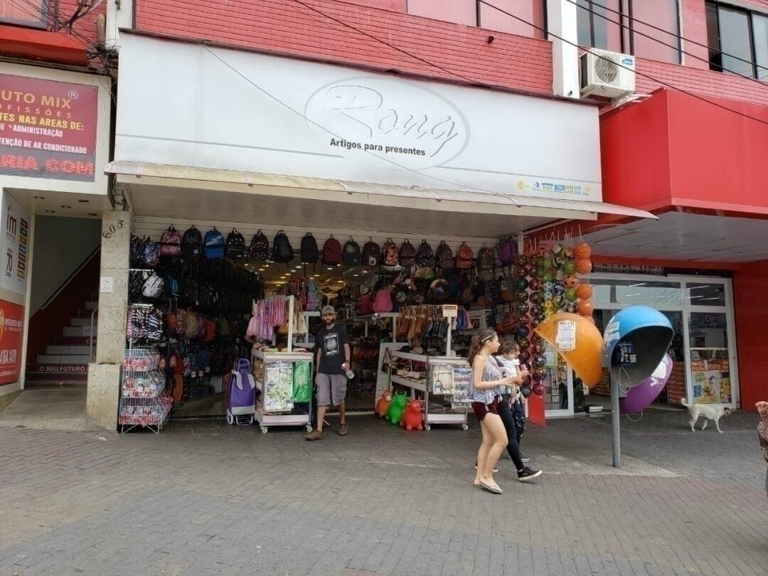 COMERCIAL à venda no CENTRO: 