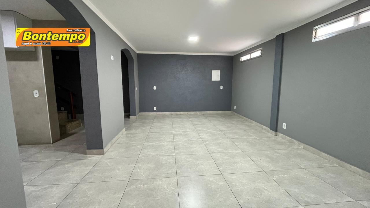 CASA à venda no JARDIM CARAPICUIBA: 