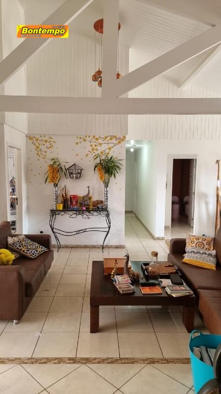 CASA à venda no Parque Dom Henrique: 