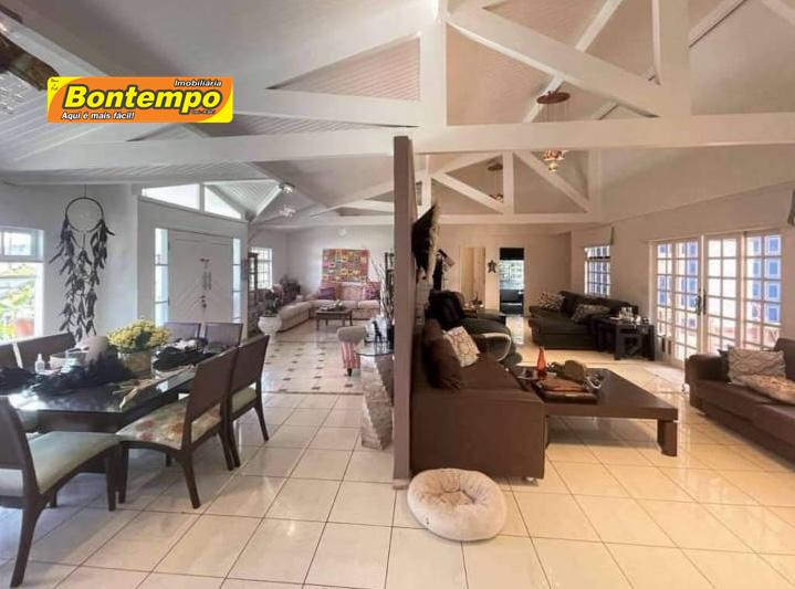 CASA à venda no Parque Dom Henrique: 