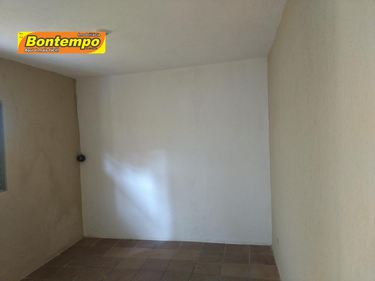 CASA à venda no JARDIM MARIA BEATRIZ: 