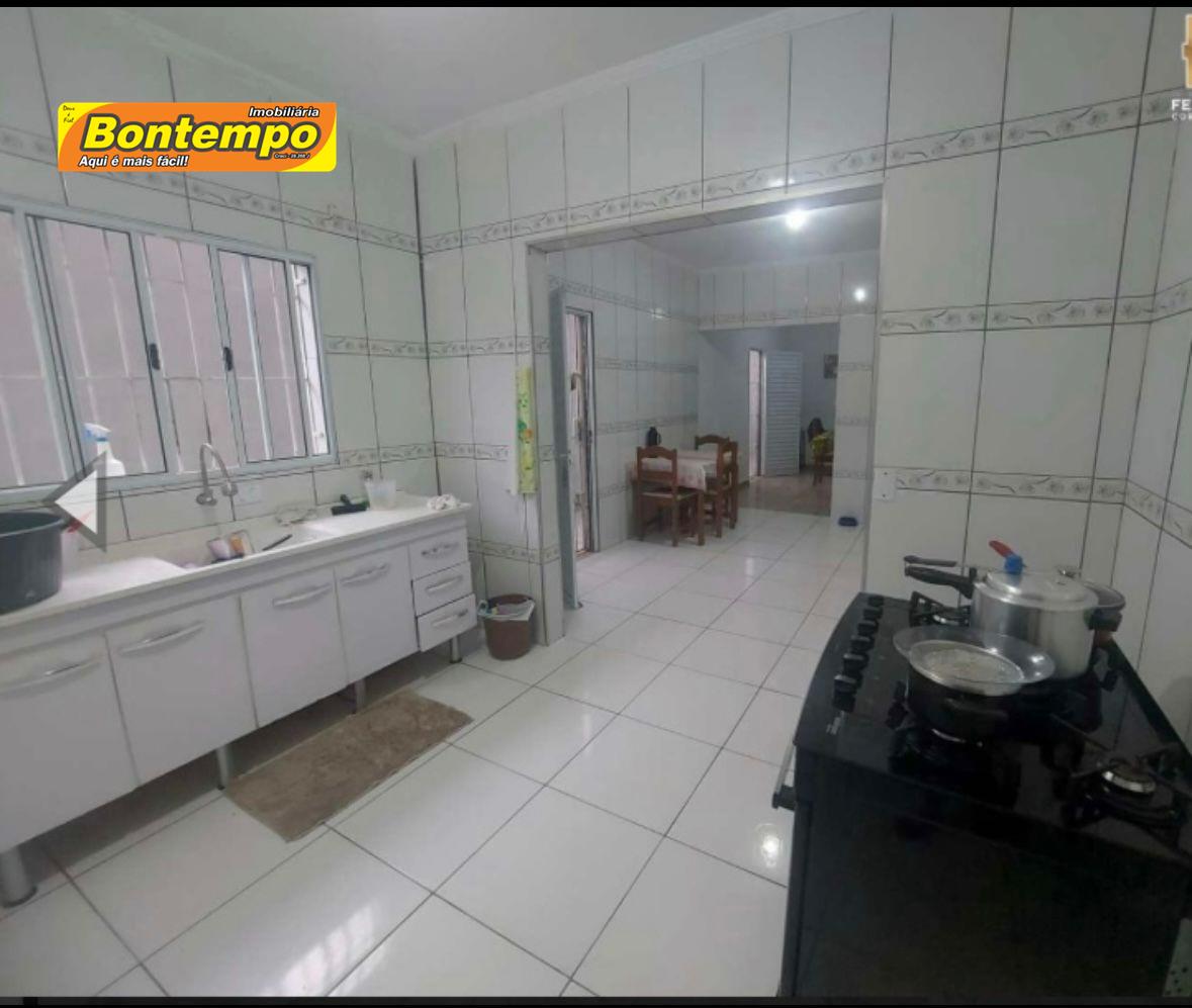 SOBRADO à venda no Mongagua: 