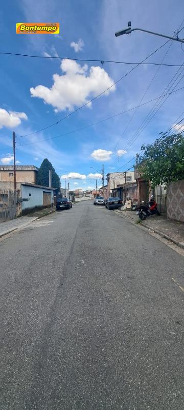 CASA à venda no SANTA TEREZINHA: 