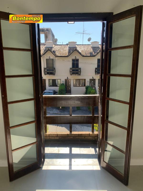 CASA à venda no GRANJA VIANA: 