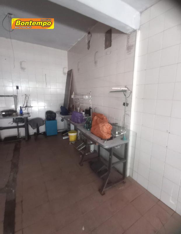 SOBRADO à venda no JARDIM SANTO ESTEVÃO: 