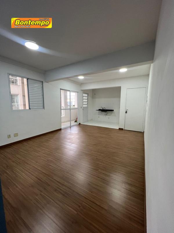 APARTAMENTO à venda no Padroeira: 