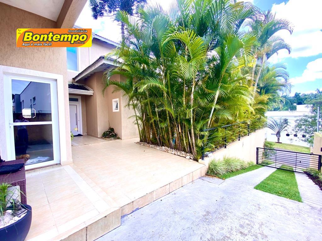 SOBRADO para aluguel no Golf Gardens: 