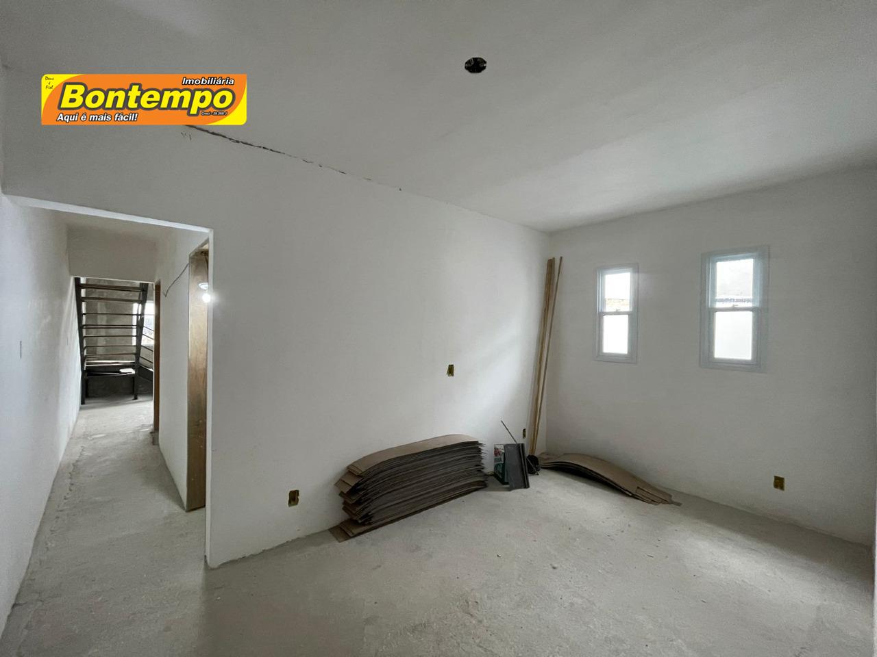 CASA à venda no CENTRO: 