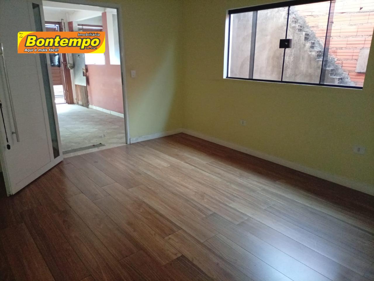 CASA à venda no JARDIM SANTO ESTEVÃO: 