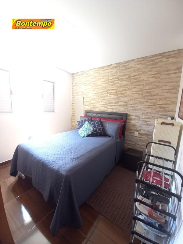 CASA à venda no JARDIM ANGELA MARIA: 