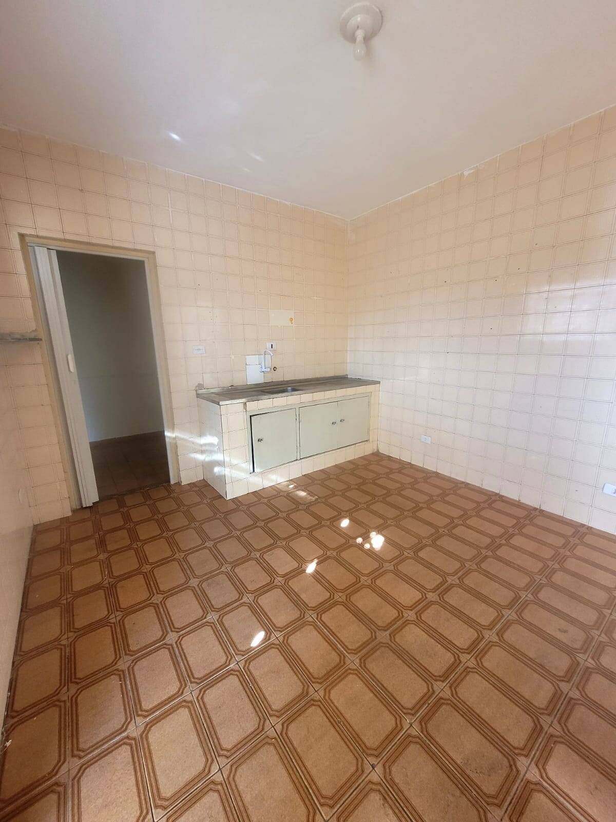 CASA para aluguel no VILA JUSSARA: Cozinha