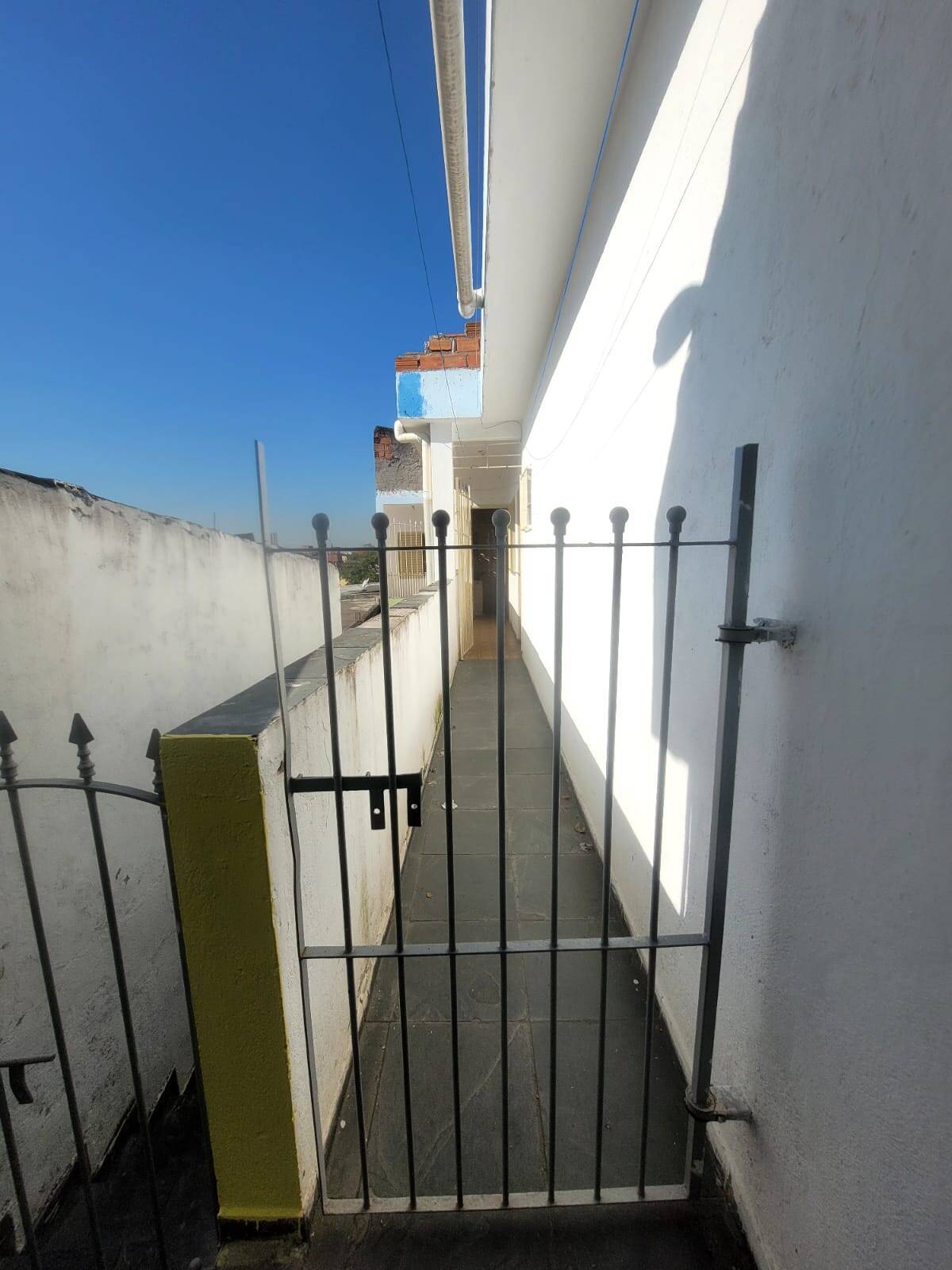 CASA para aluguel no VILA JUSSARA: Portão de Acesso