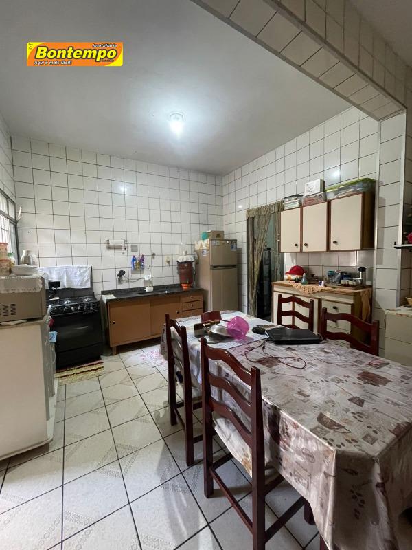 CASA à venda no Jardim Primavera: 