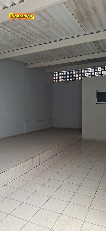 CASA à venda no JD. JUSSARA: 