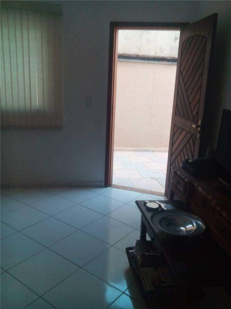 Sobrado à venda no Campestre: 
