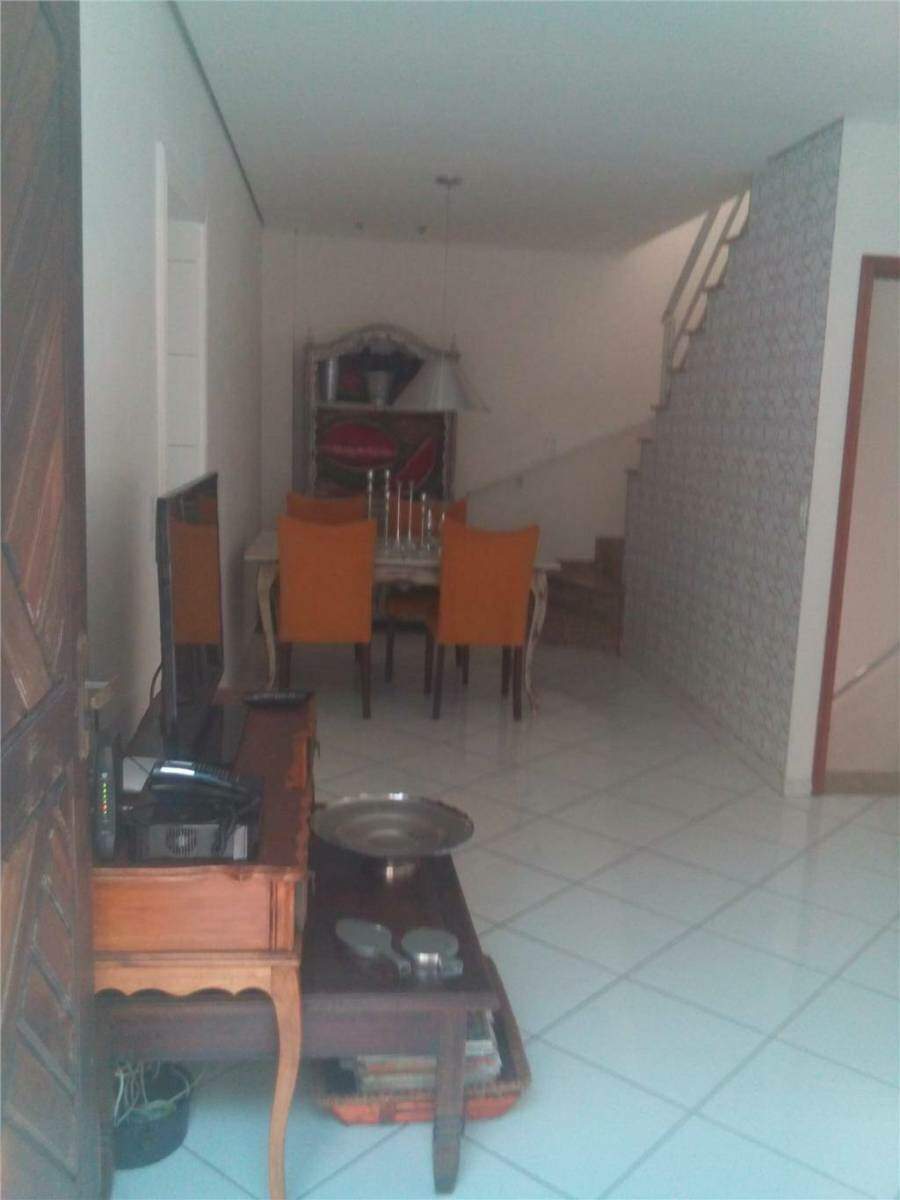 Sobrado à venda no Campestre: 