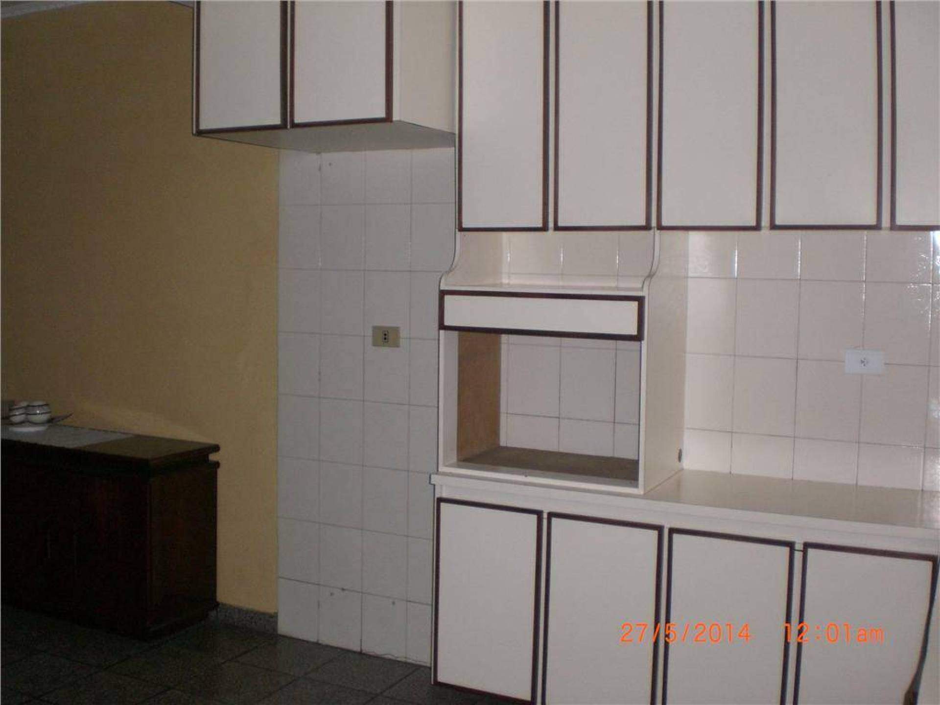 Sobrado à venda no Vila Luzita: 