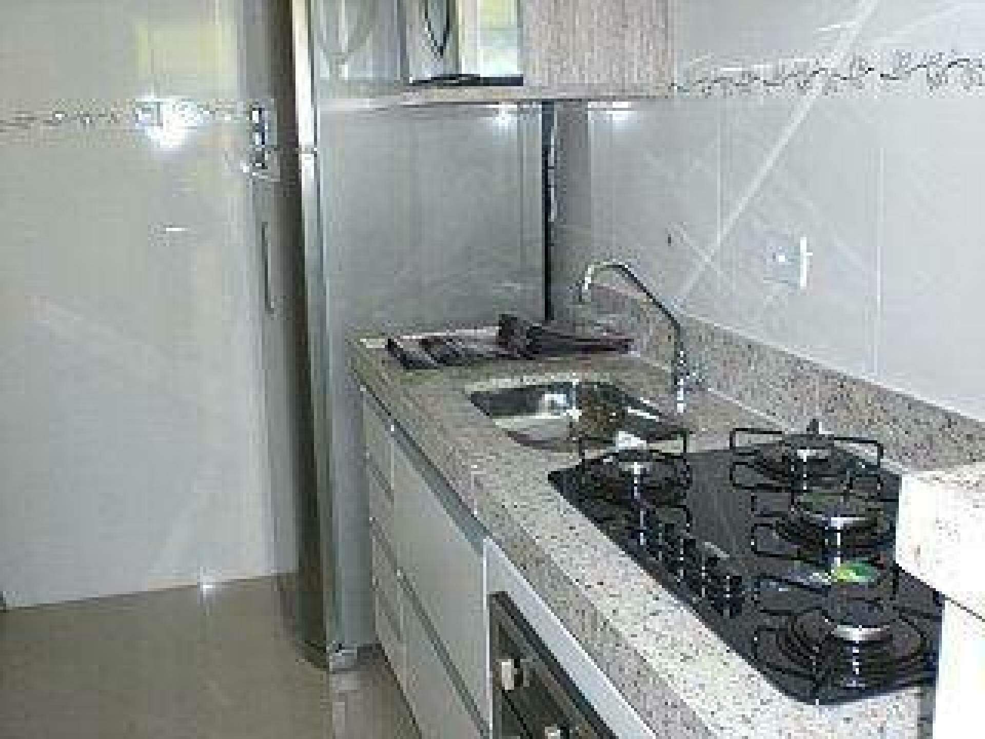 Apartamento à venda no Jardim Santo Antônio: 