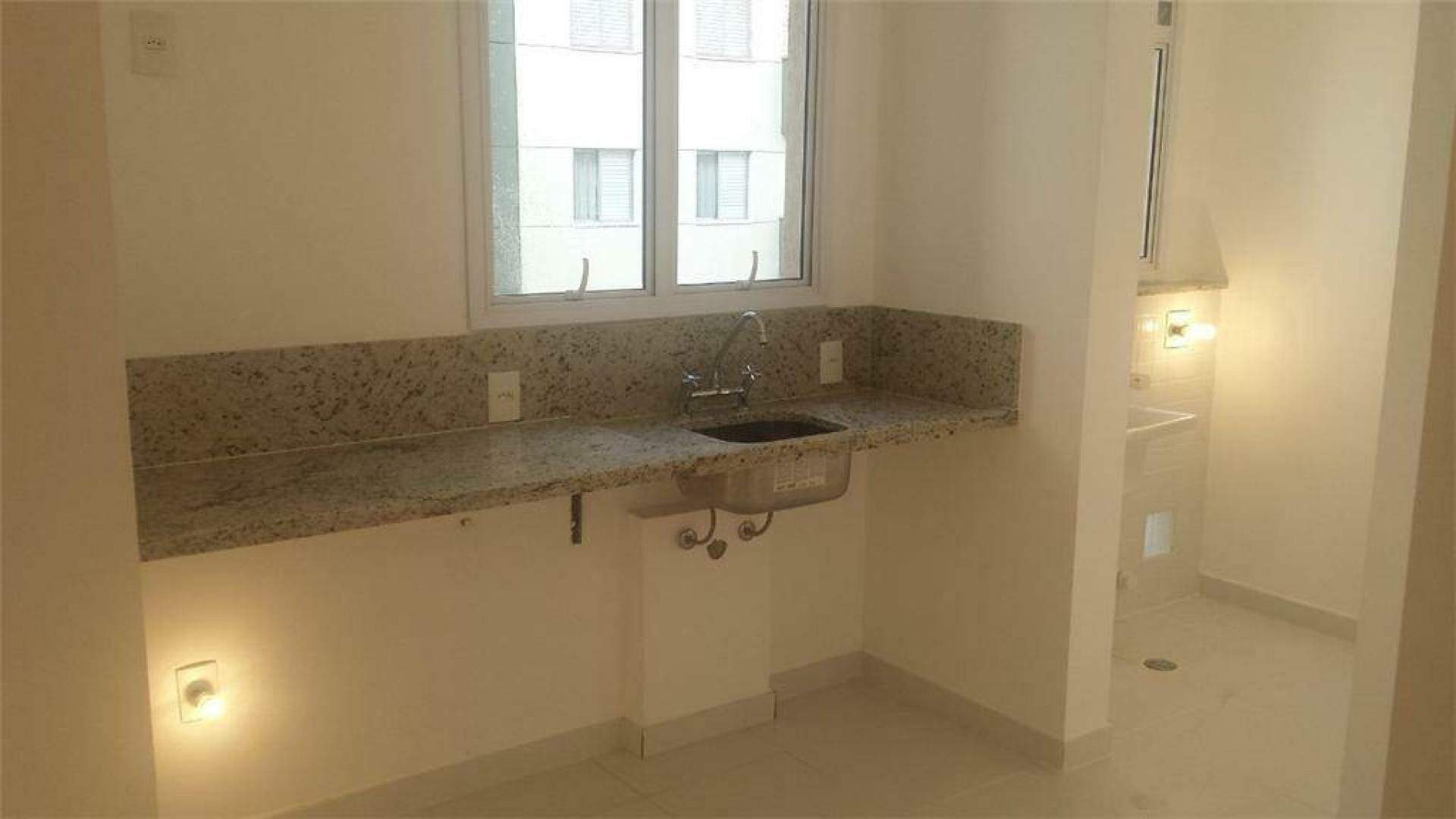Apartamento à venda no Vila Valparaíso: 