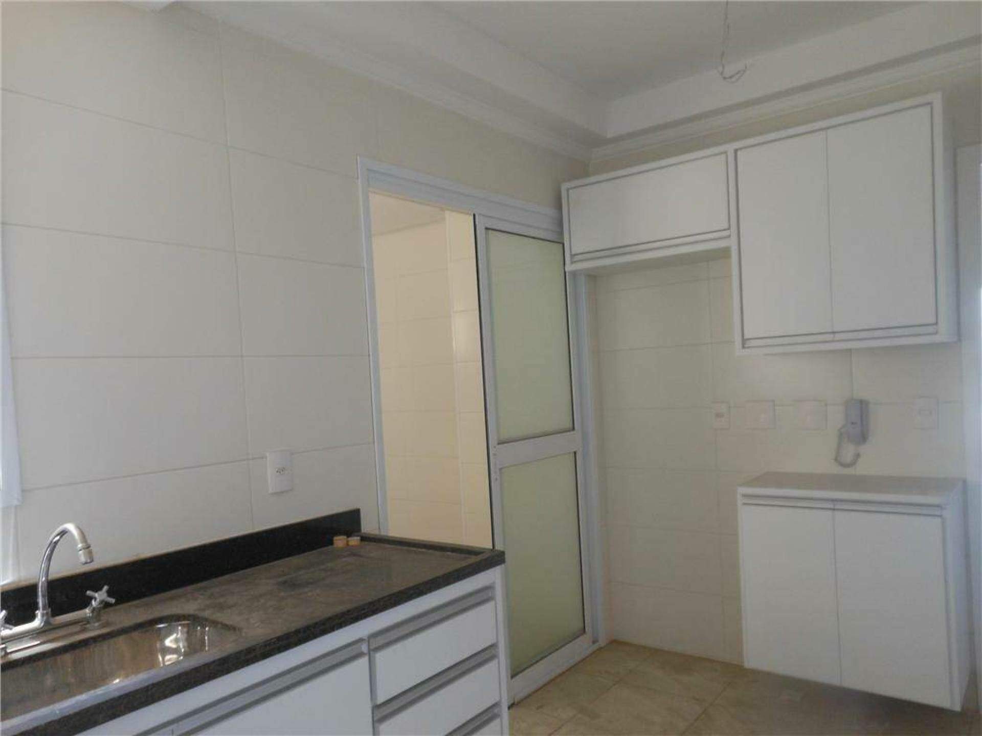 Apartamento à venda no Vila Bastos: 