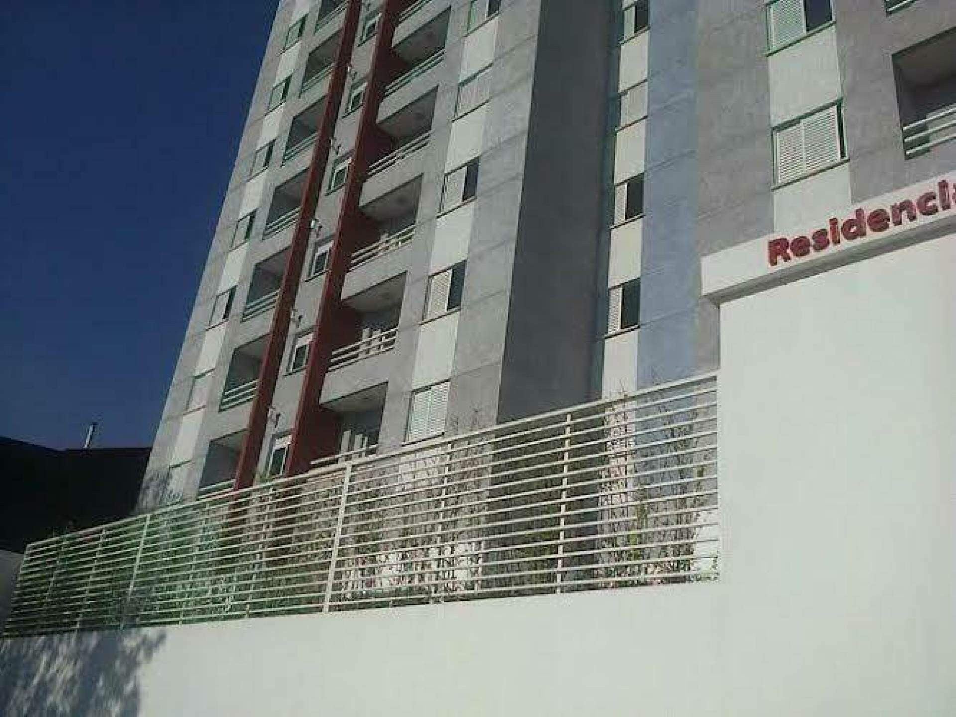 Apartamento à venda no Parque Industriário: 
