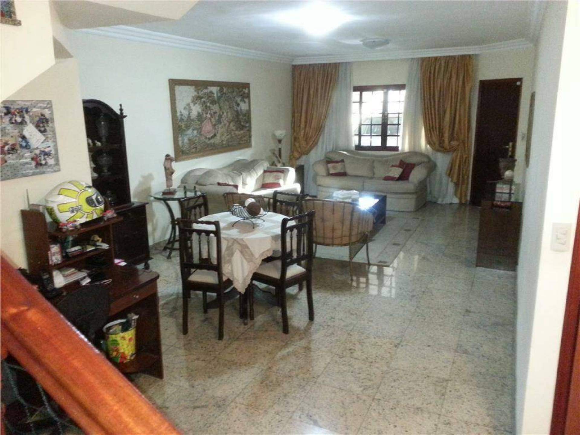Sobrado à venda no Utinga: 
