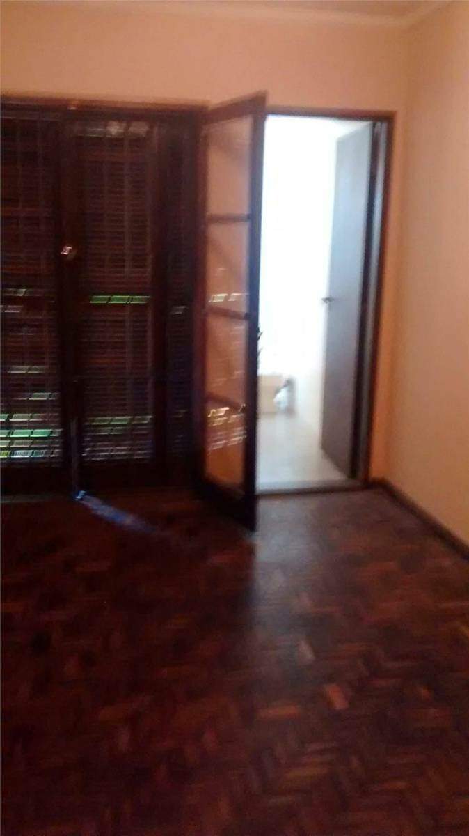 Casa à venda no Centro: 