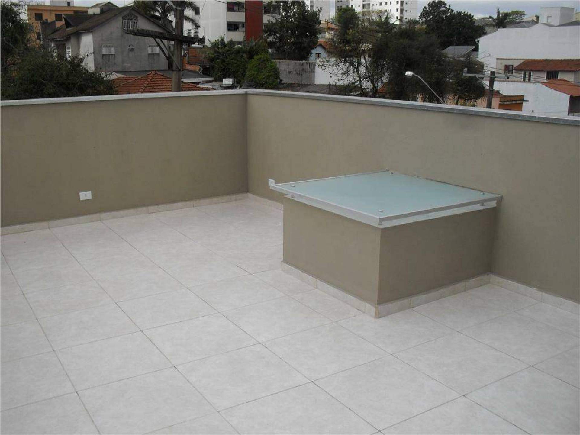 Sobrado à venda no Vila Eldízia: 