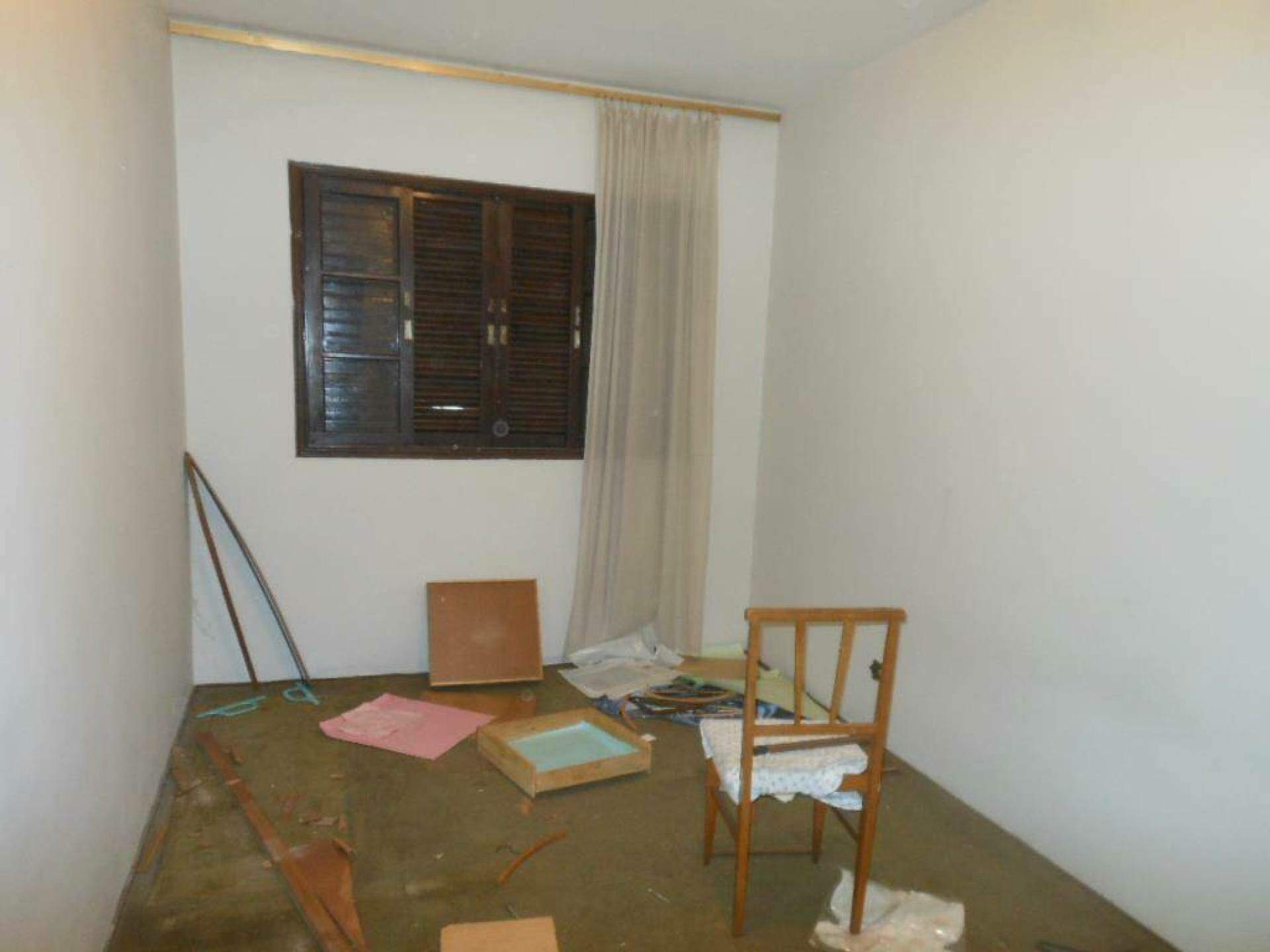 Sobrado à venda no Vila Scarpelli: 