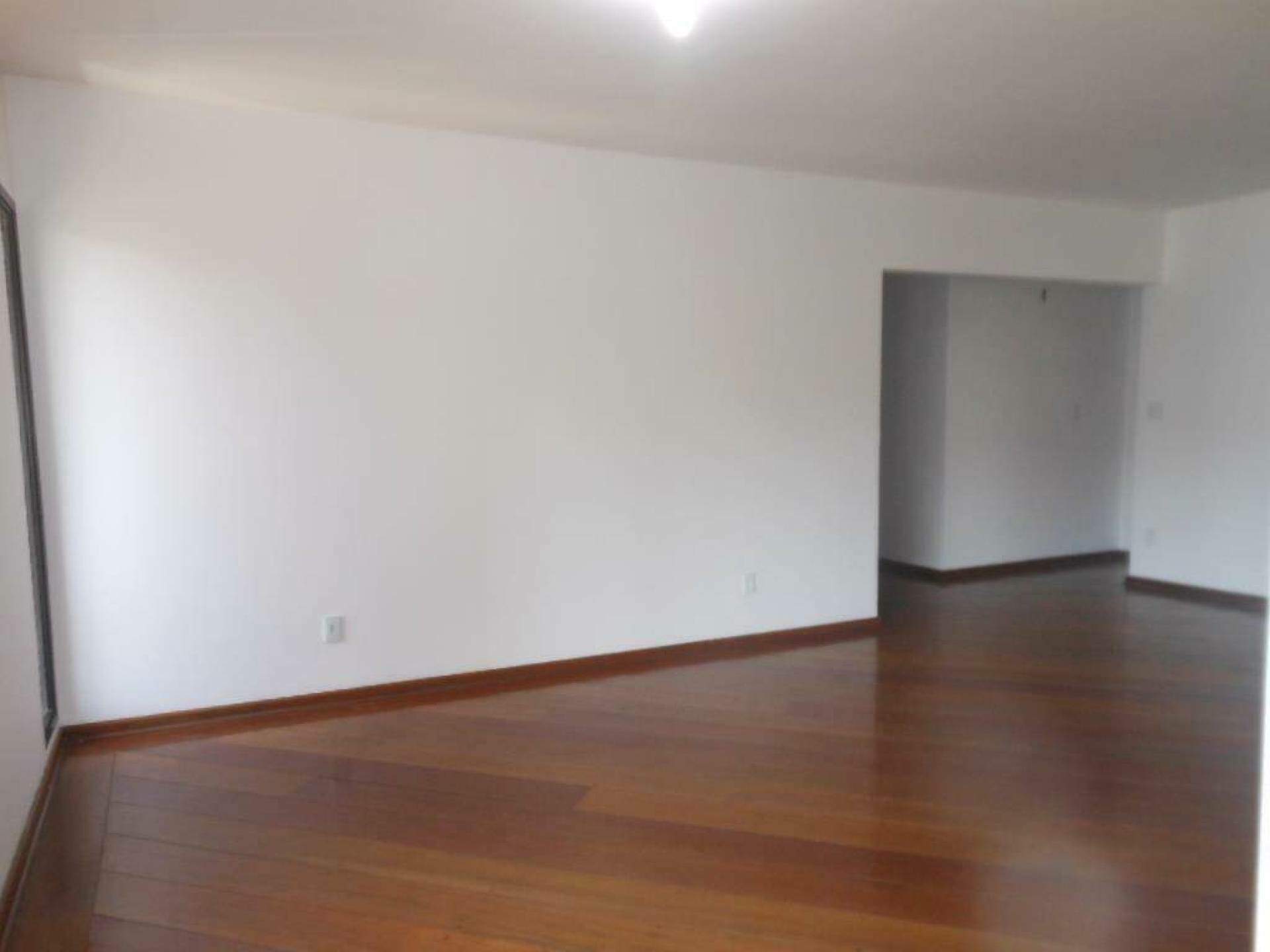 Apartamento à venda no Vila Bastos: 