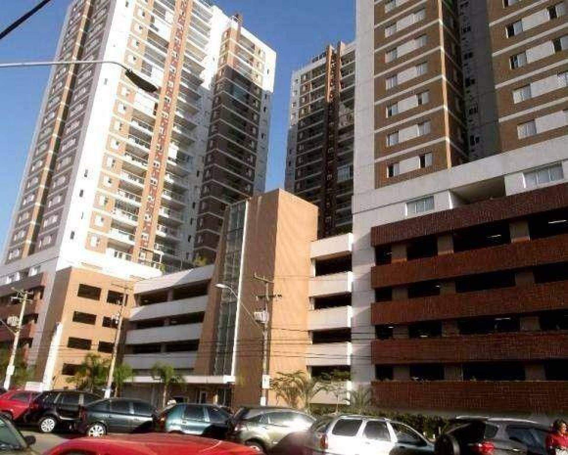 Apartamento à venda no Baeta Neves: 