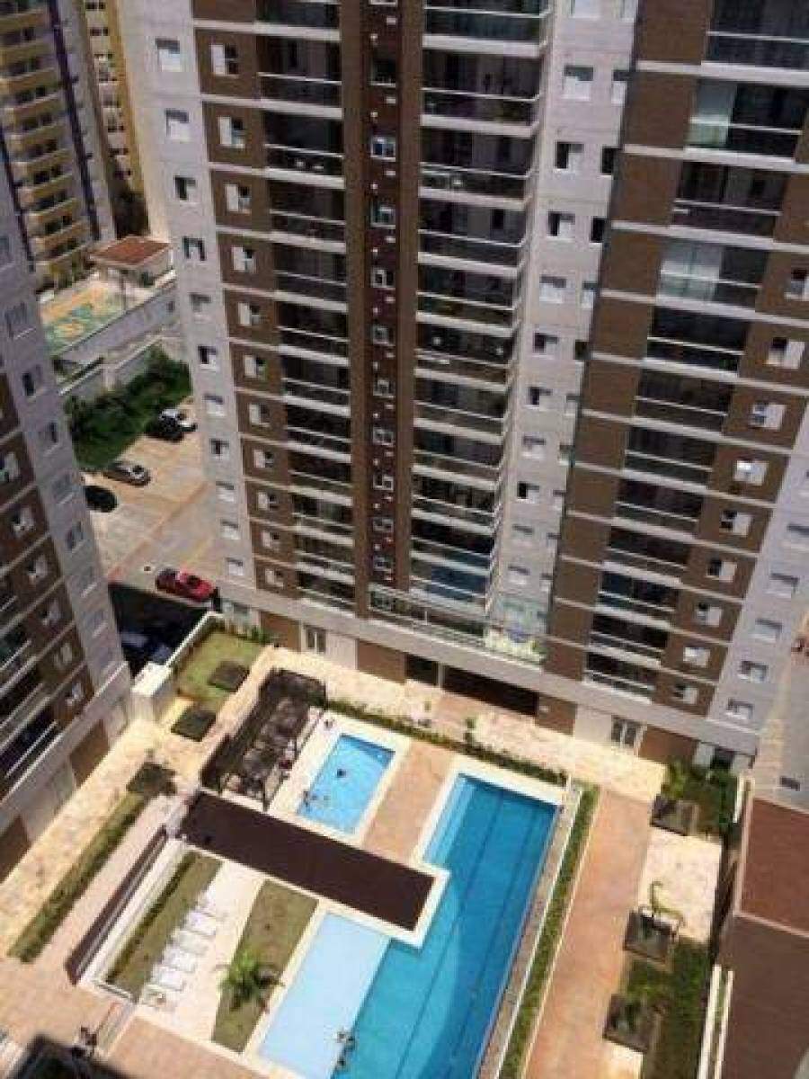 Apartamento à venda no Baeta Neves: 