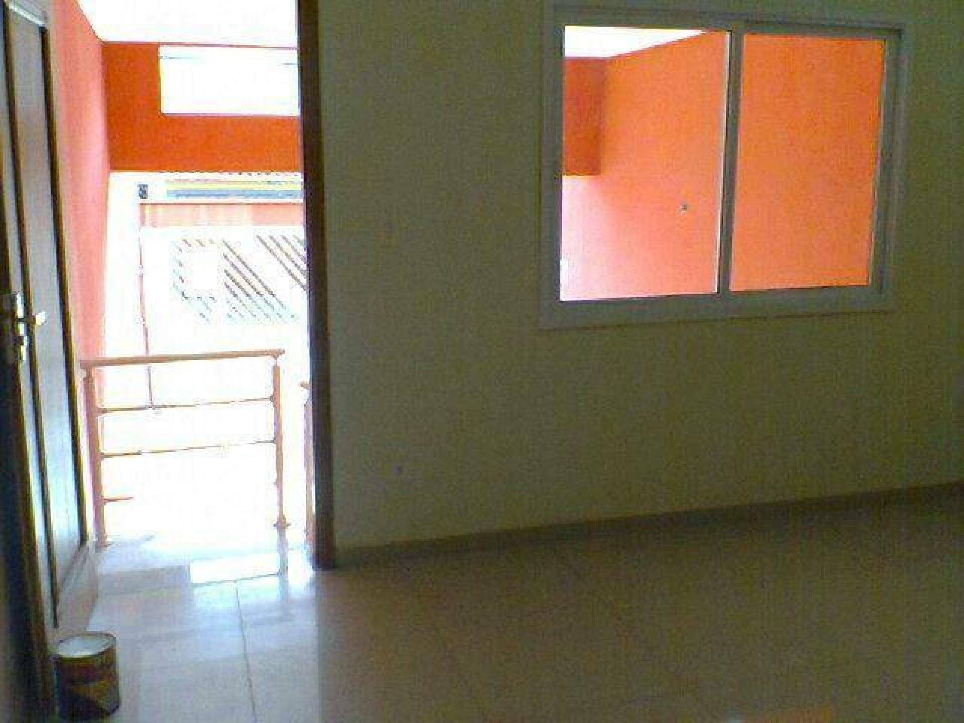 Sobrado à venda no Campestre: 