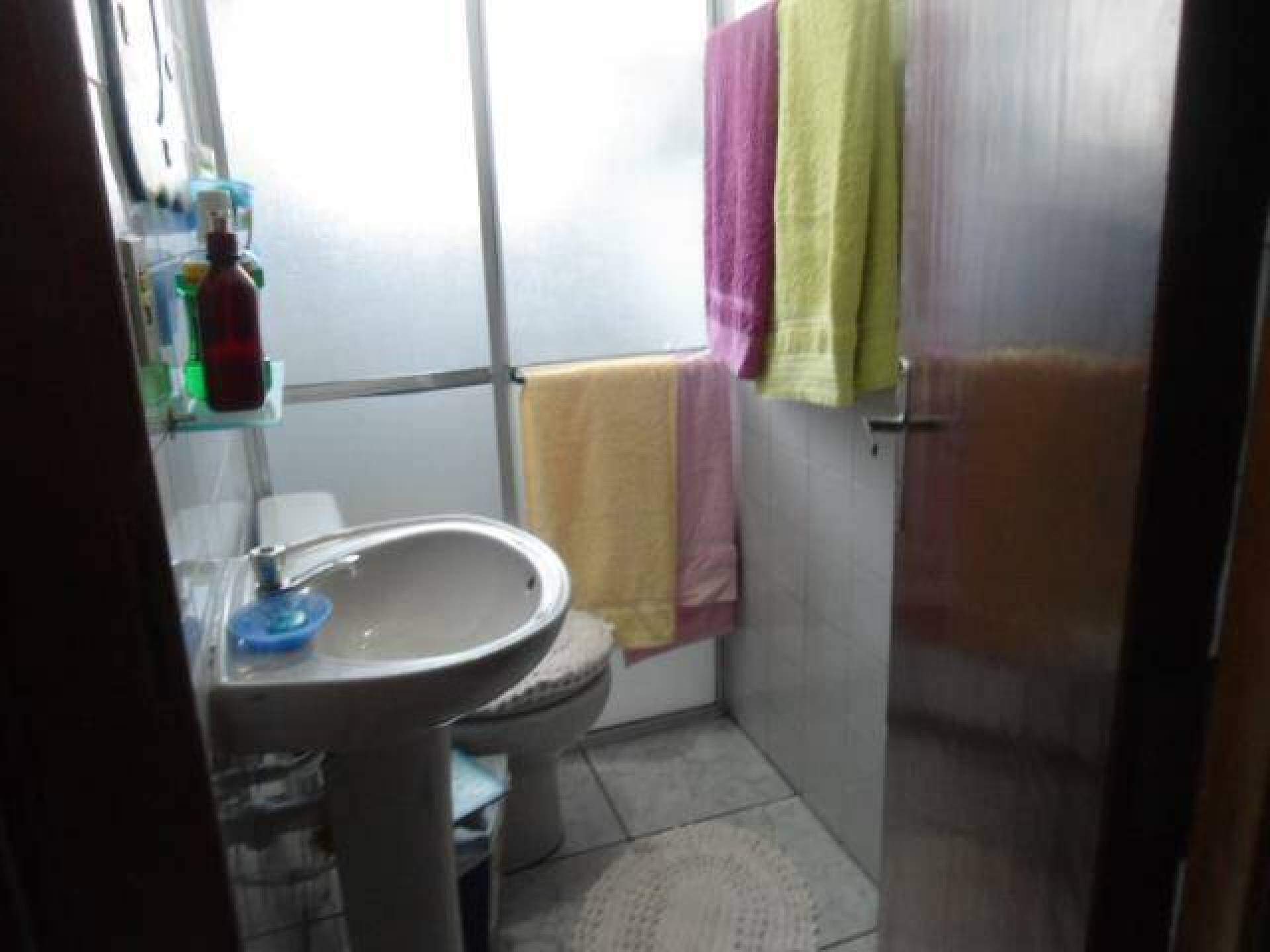 Sobrado à venda no Vila João Ramalho: 