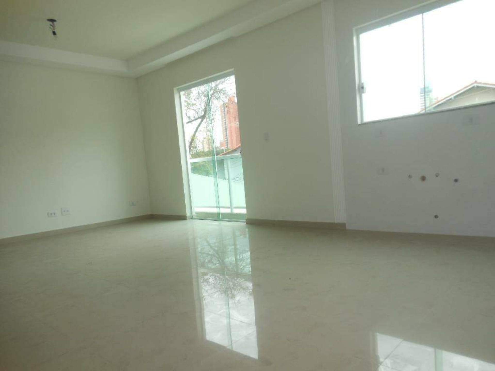 Sobrado à venda no Vila Scarpelli: 